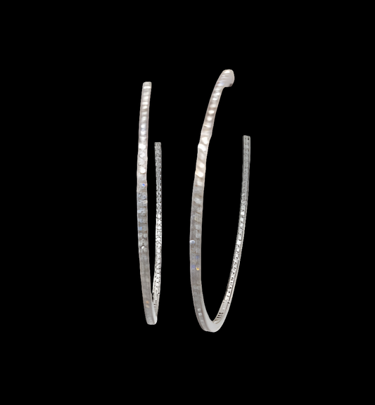 Large diamond hoop earrings
SKU: 6850