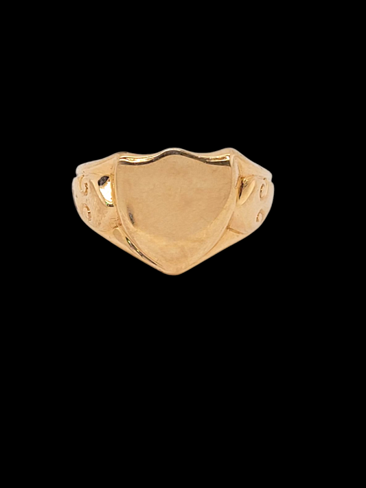18ct gold shield signet ring
SKU: 7997