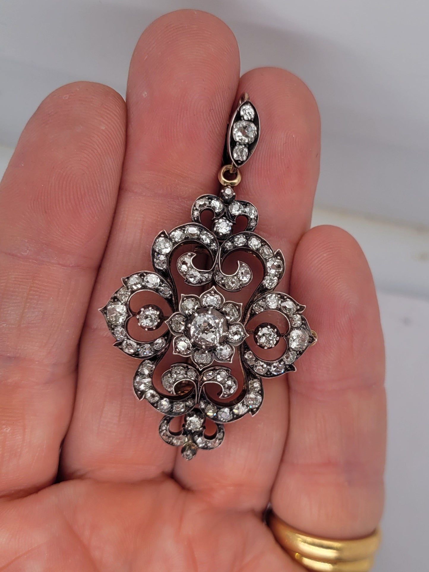 Antique old mine cut diamond pendant/brooch
sku 8550