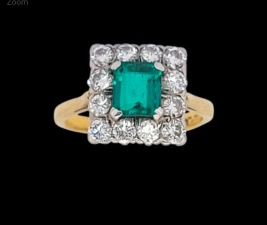 Emerald and diamond cluster engagement ring
SKU: 8194