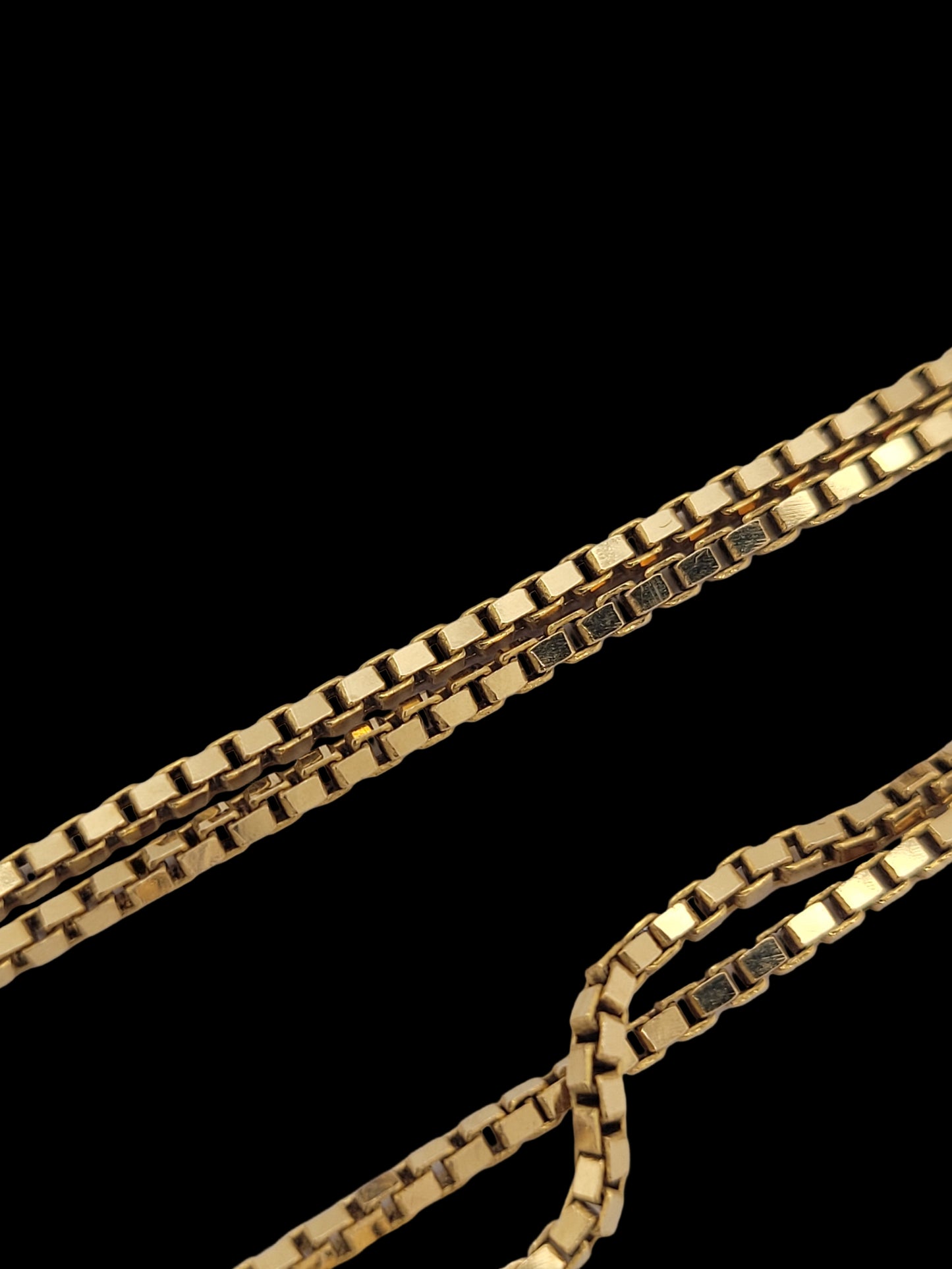 18ct yellow gold box chain sku 8522