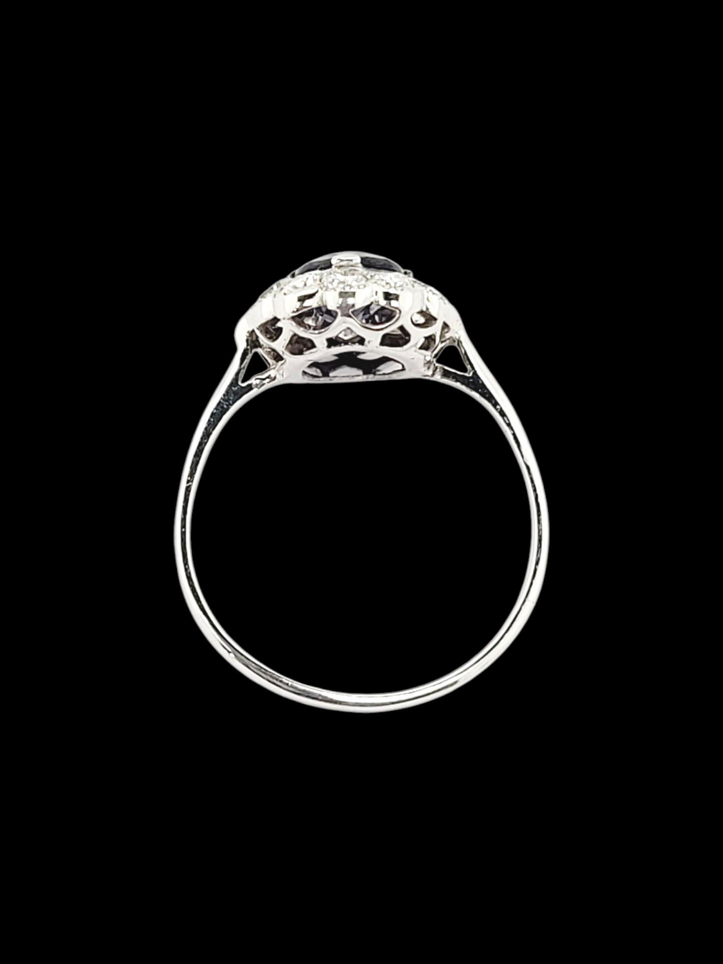 Fine Antique natural sapphire and diamond cluster engagement ring
SKU: 8103