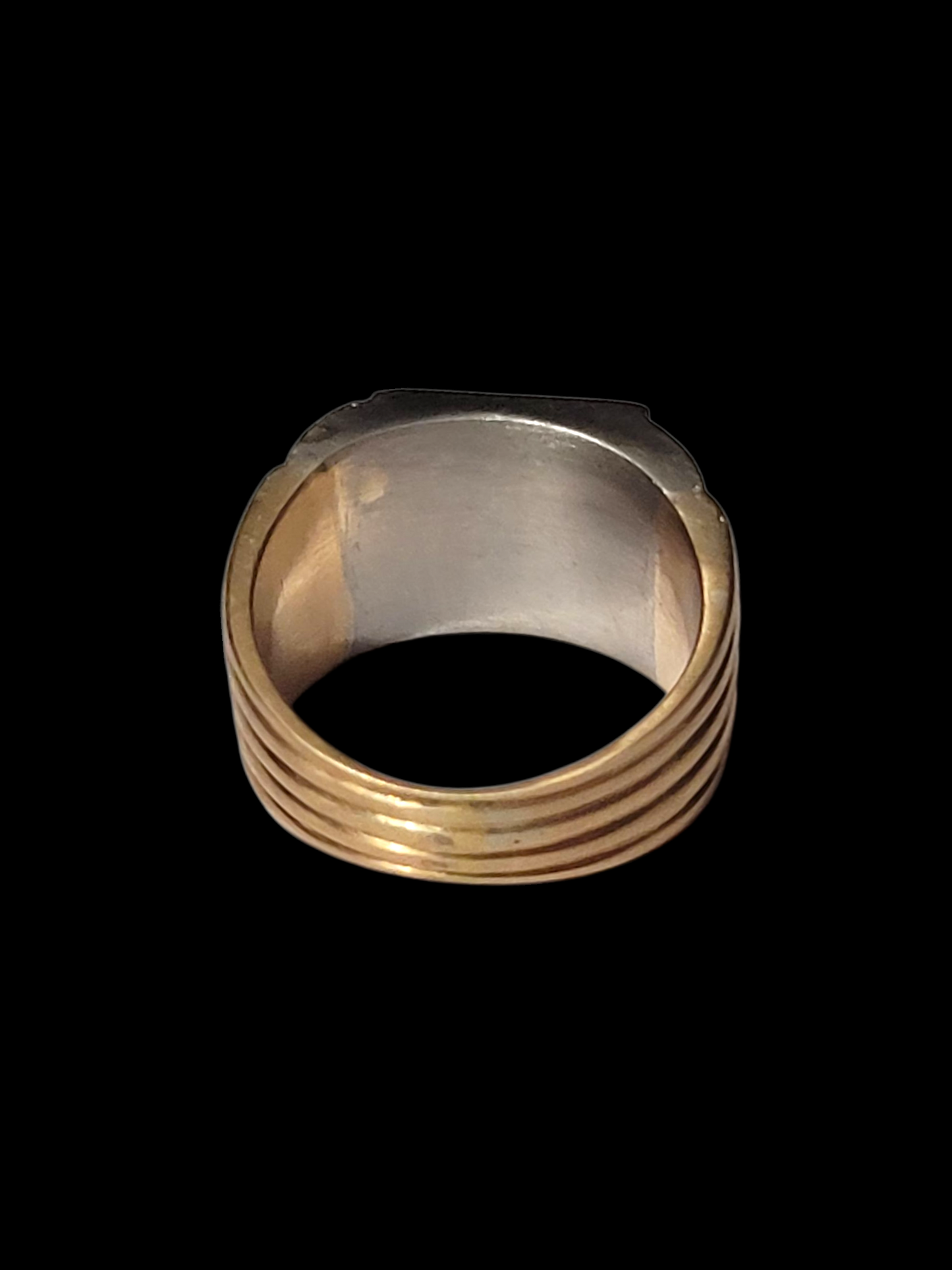 Rare antique Platinum and 18ct yellow gold signet ring
SKU: 8287