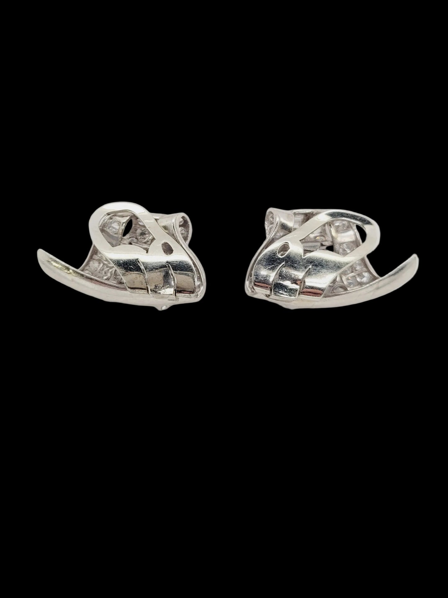 Antique art deco diamond cuff earrings
SKU: 8631