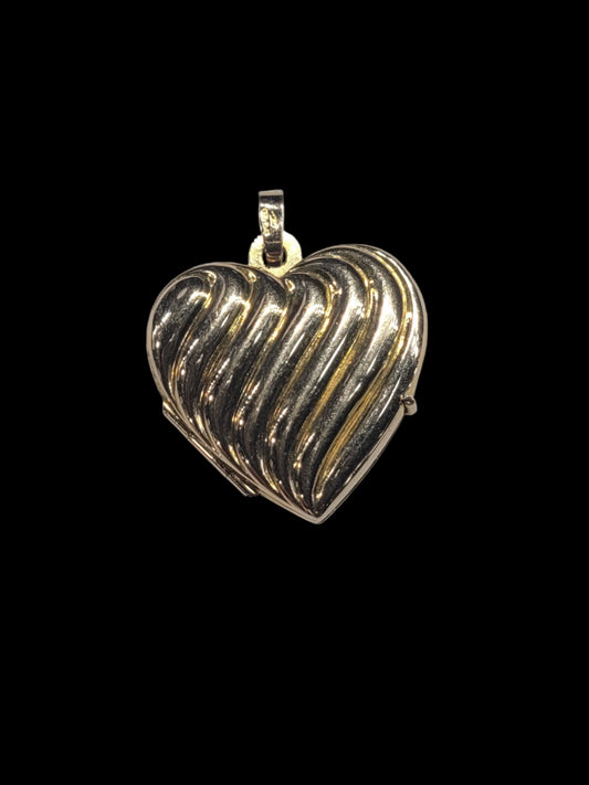 9ct gold heart locket sku 8515