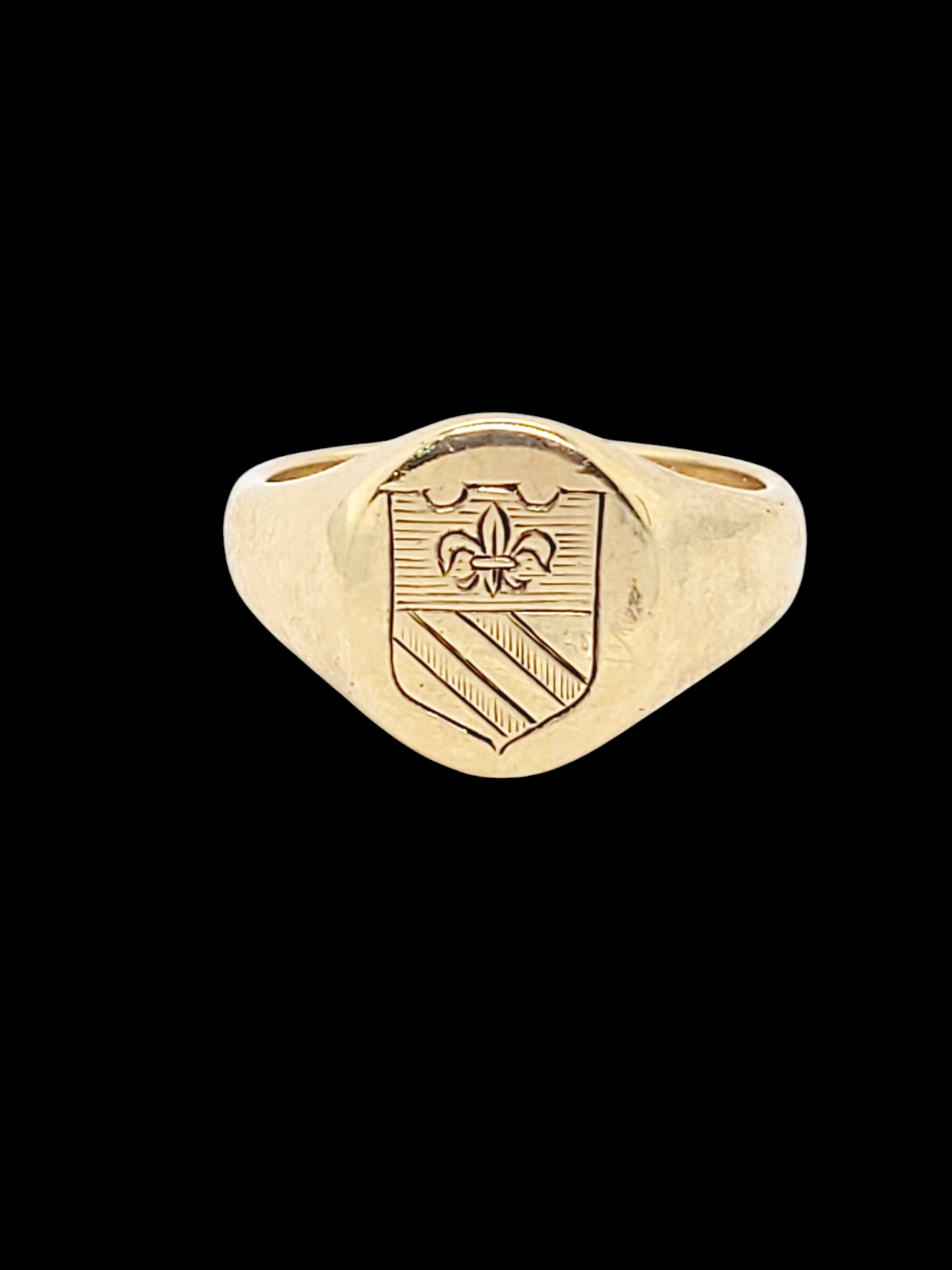 Engraved 9ct gold signet ring
SKU: 7998