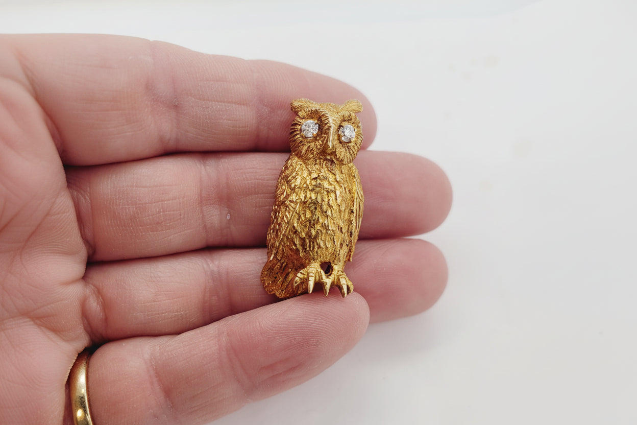 Vintage 18ct yellow gold owl brooch sku 8706