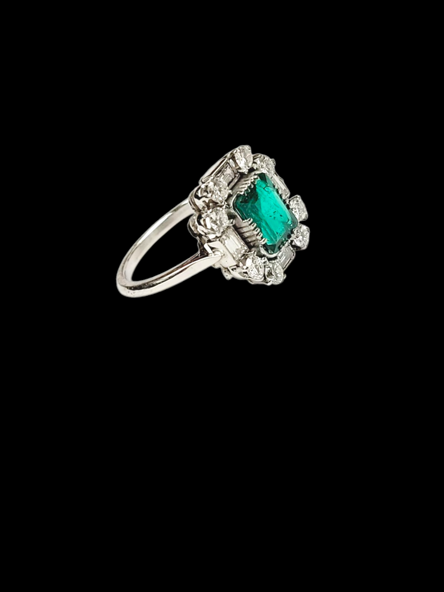 Emerald and diamond geometric engagement ring
SKU: 8055