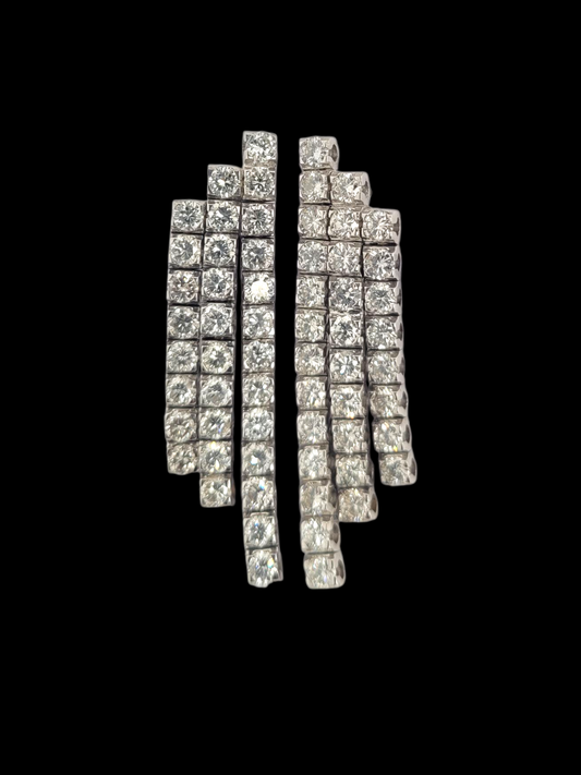 Pair of diamond tassel drop earrings
SKU: 8264