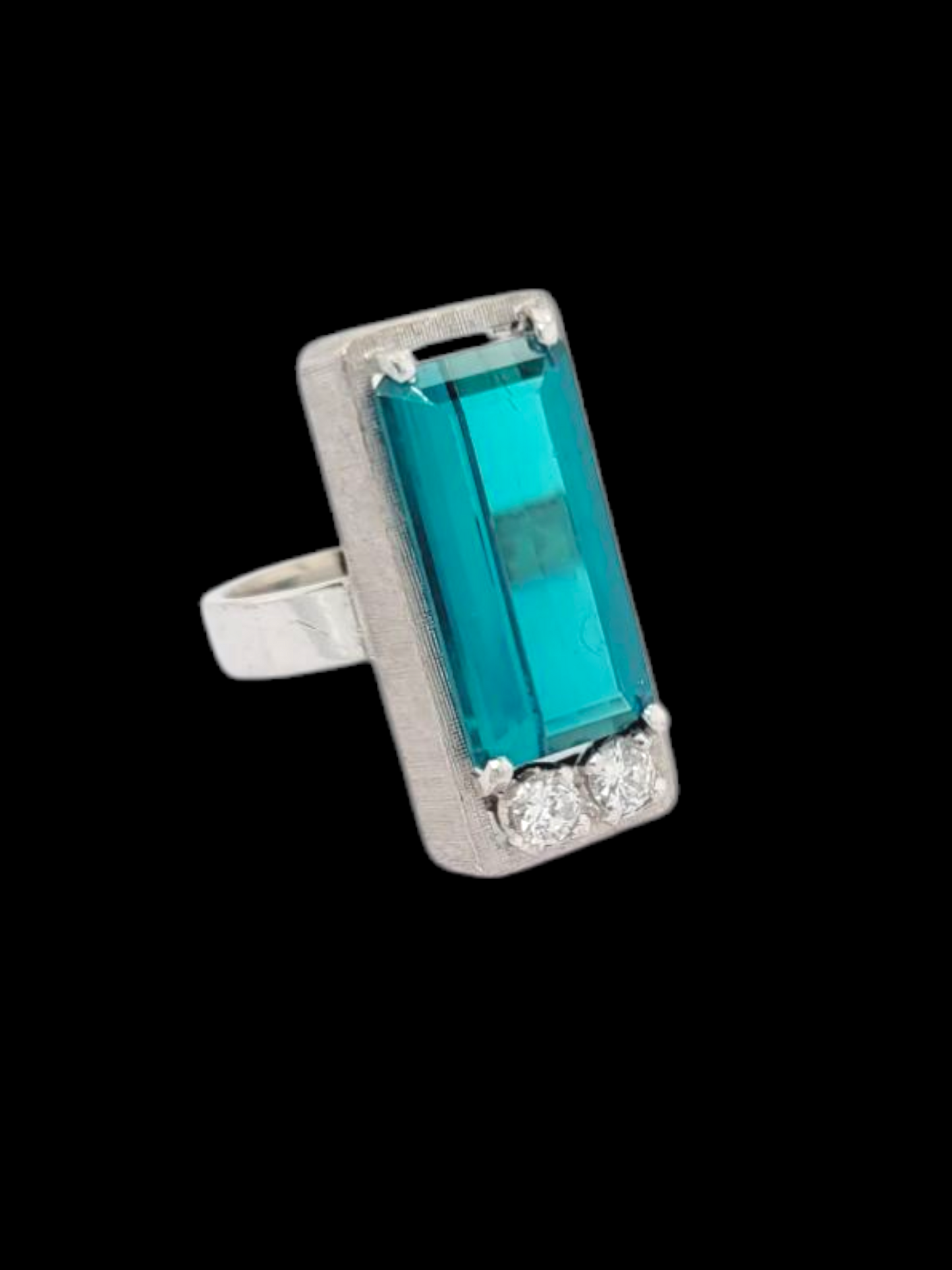 Vintage cool indicolite blue tourmaline and diamond ring
SKU: 8070