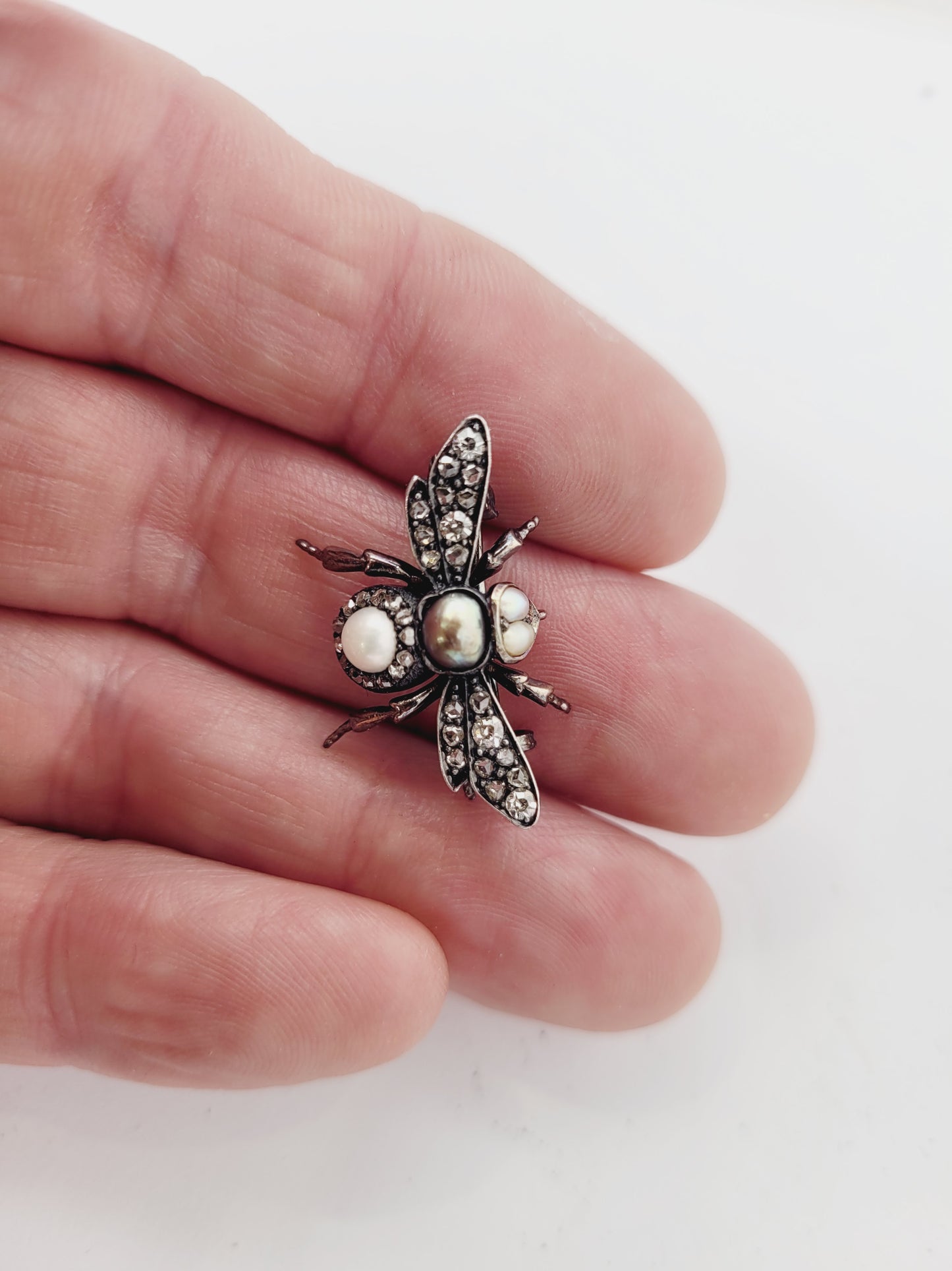 Cute natural pearl and old cut diamond Bee brooch sku 9068