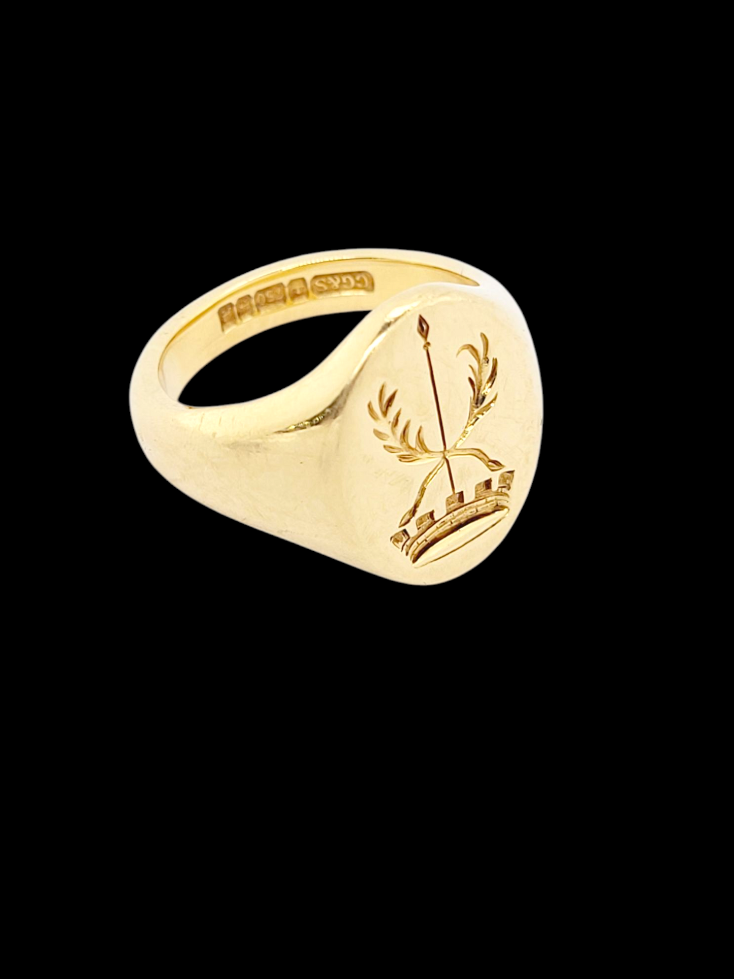 18ct gold seal engraved signet ring
SKU: 8110
