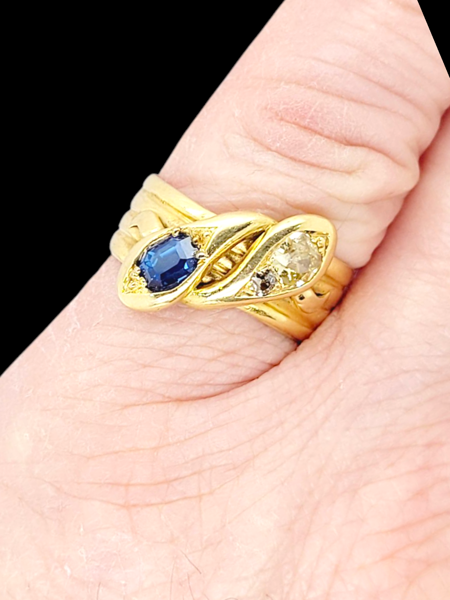 Gem yellow diamond and sapphire snake ring
SKU: 8066