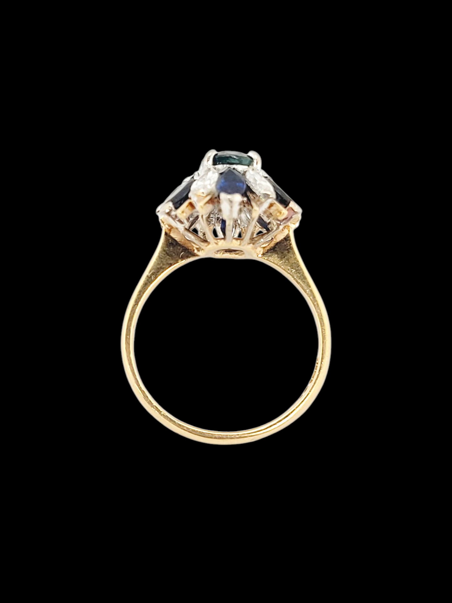 1960's Vintage sapphire and diamond cluster ring
SKU: 8077