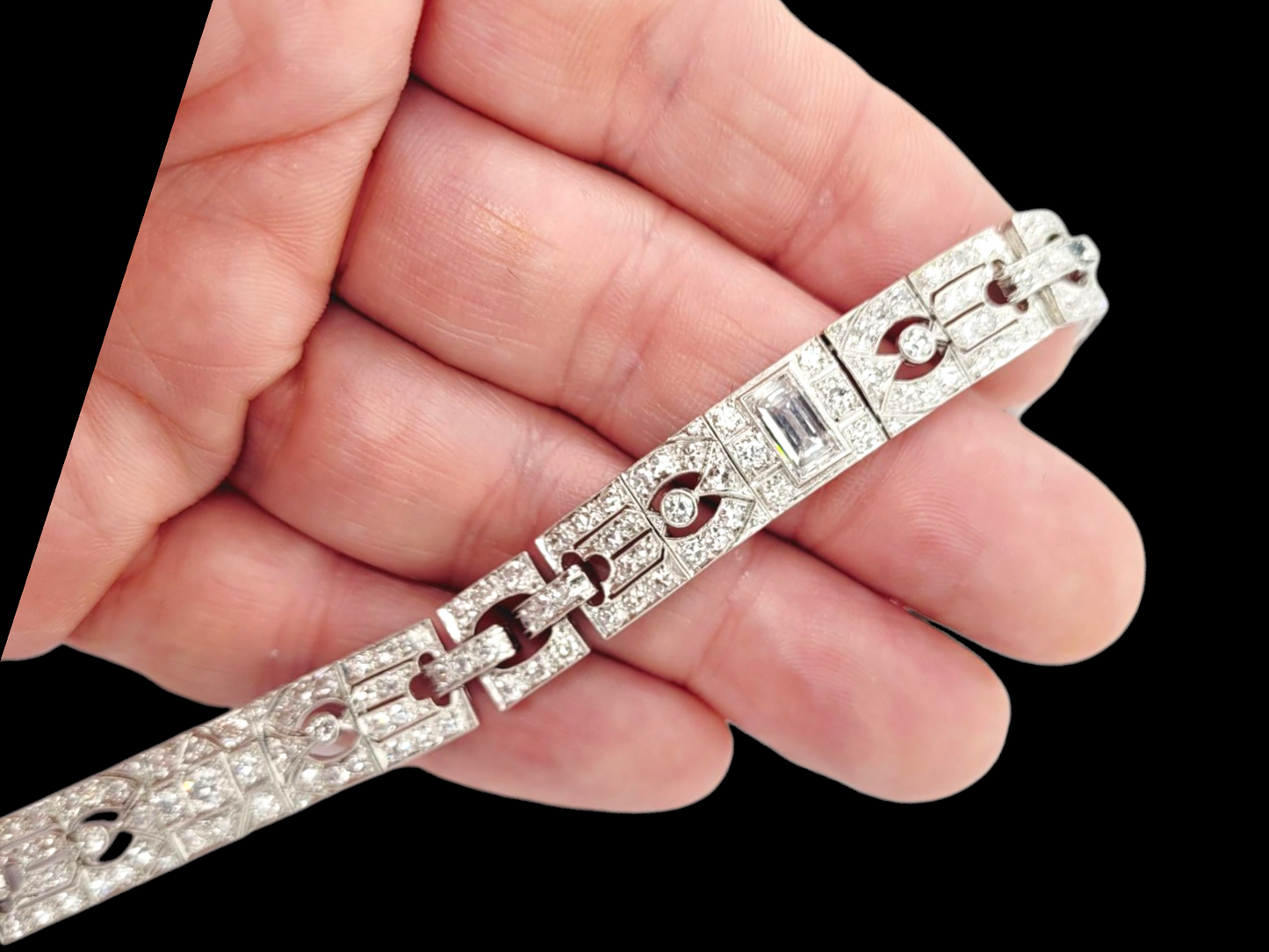 Fine art deco 1920's diamond bracelet
SKU: 8193