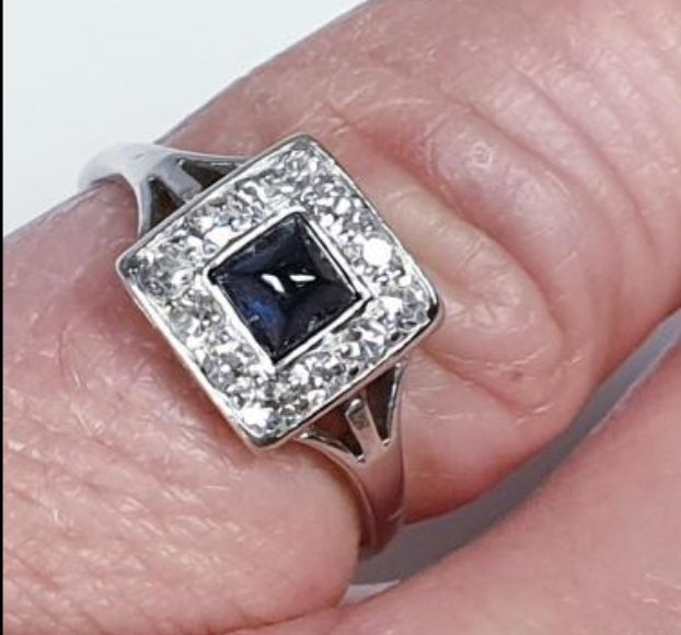 Art Deco Sugar Loaf Sapphire and Diamond Engagement Ring
SKU: 3294