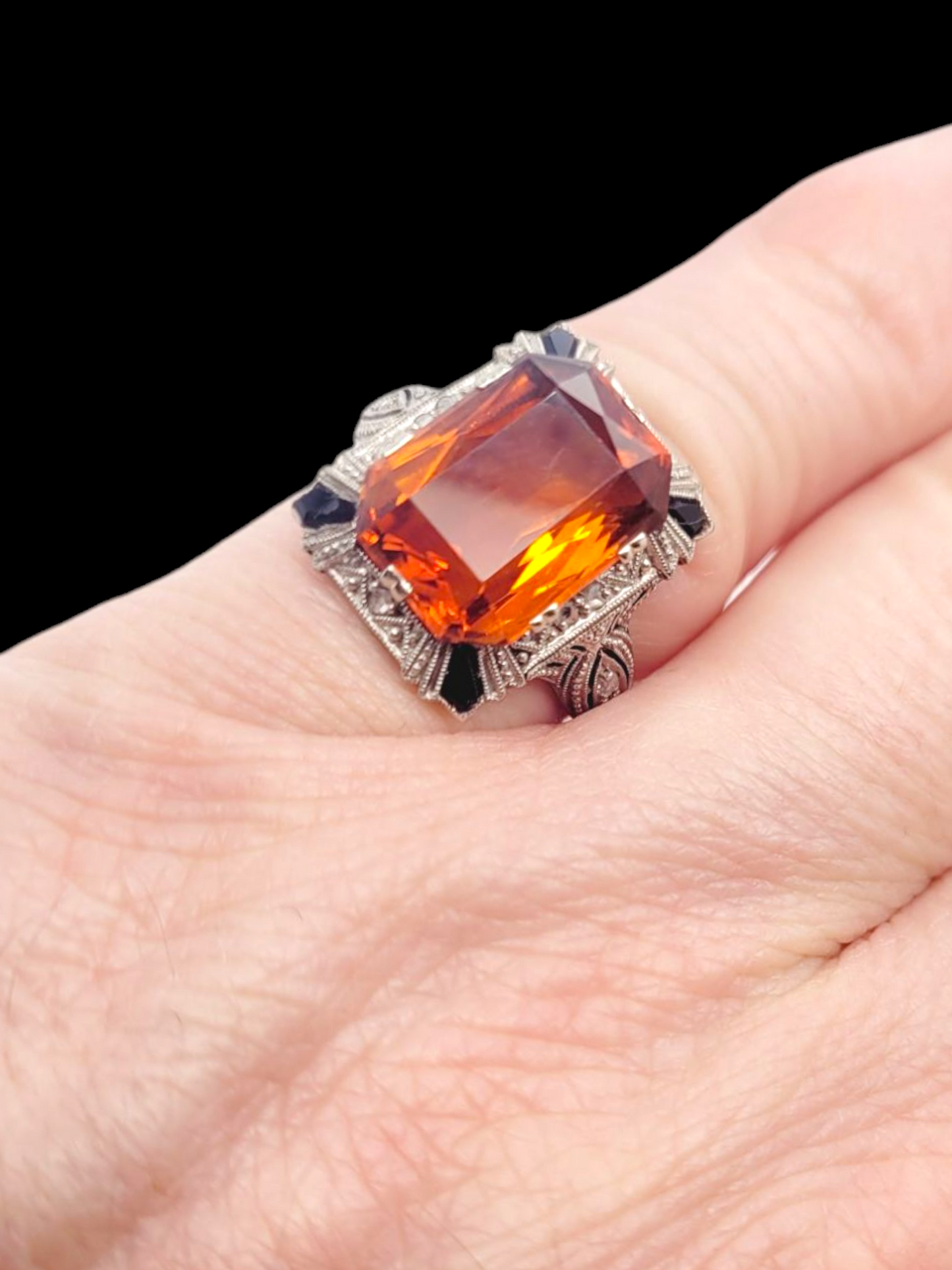 RARE interchangeable gemstone art deco ring
SKU: 8008