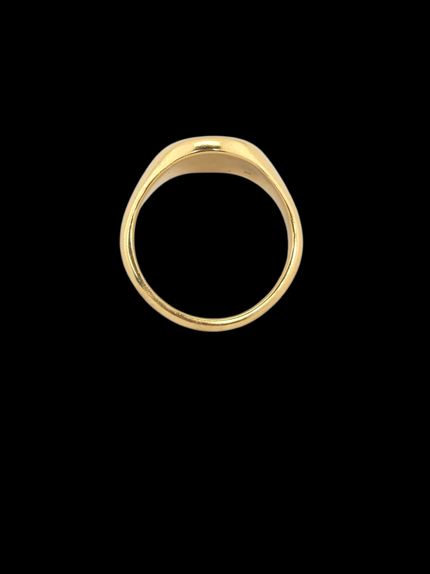 18ct gold oval signet ring
SKU: 8157