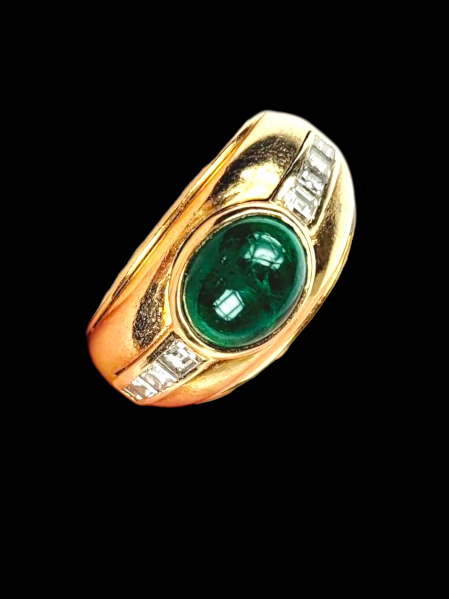 Cabochon emerald and diamond dress ring
SKU: 8348