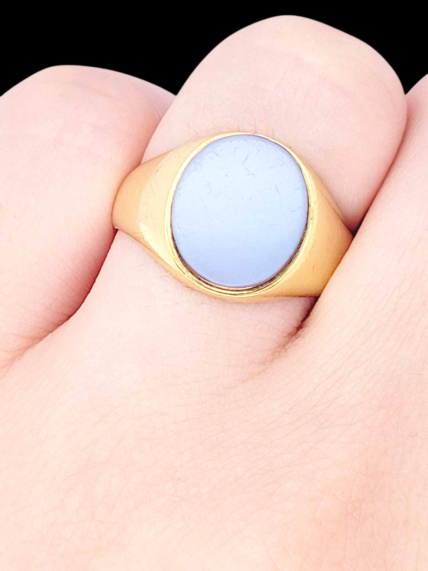 Banded agate signet ring
SKU: 8402