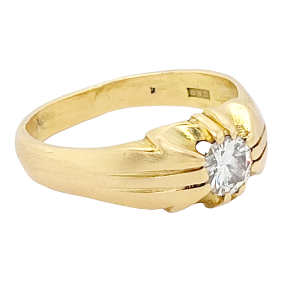 Gentleman's Diamond gypsy set ring

SKU: 6547