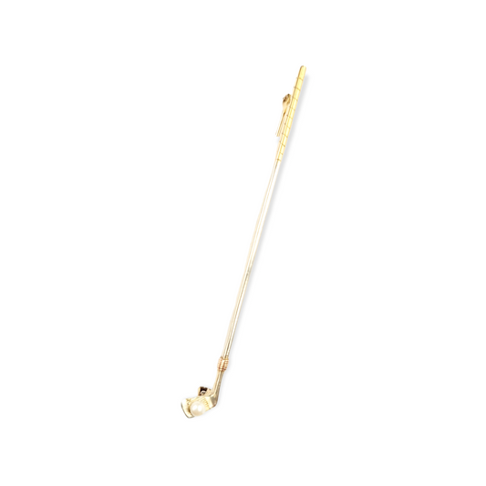 Golf club brooch