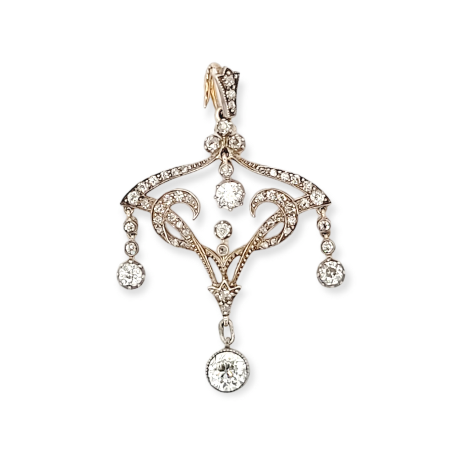 Art nouveau diamond pendant

SKU: 6319