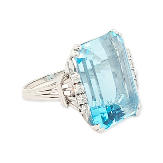 Art deco Aquamarine and diamond ring

SKU: 6323
