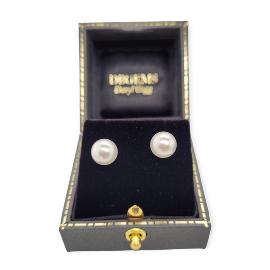 7.5mm cultured pearl earrings

SKU: 6336