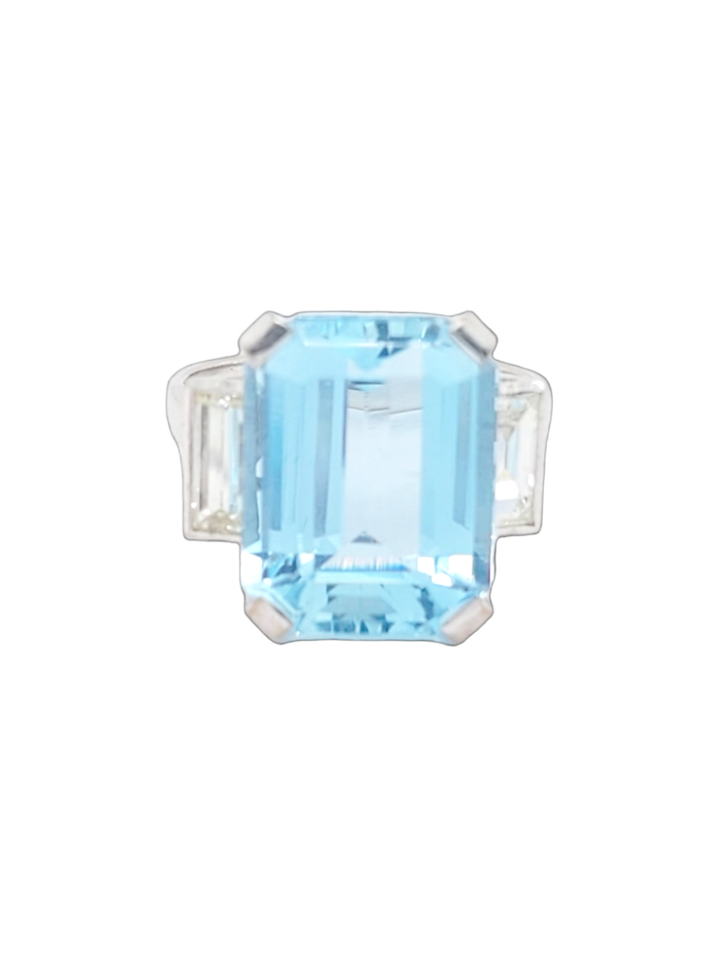 Art deco aquamarine and baguette diamond dress ring

SKU: 6583