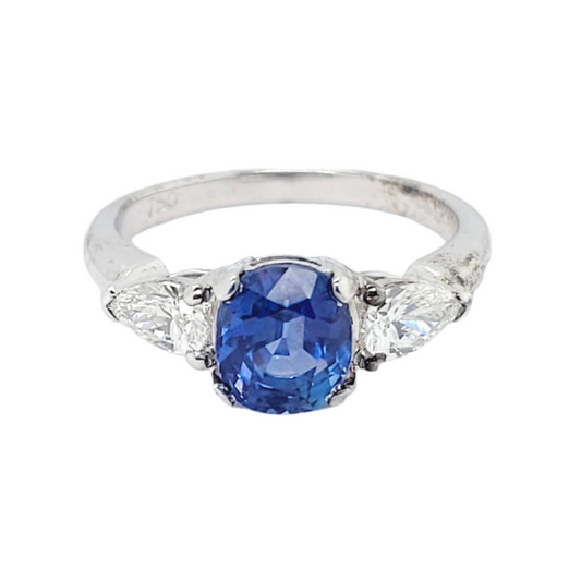 Sapphire and pear shaped diamond engagement ring

SKU: 6688