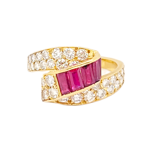 Stylish French ruby and diamond ribbon ring

SKU: 6797