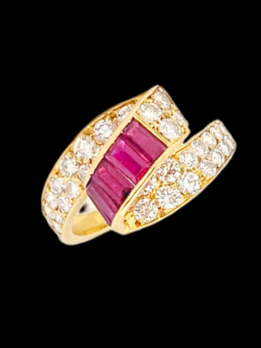 Stylish French ruby and diamond ribbon ring

SKU: 6797