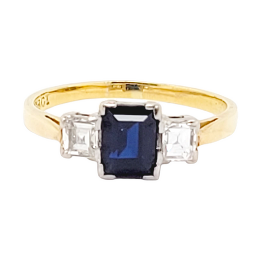 Vintage baguette sapphire and square diamond engagement ring

SKU: 6841
