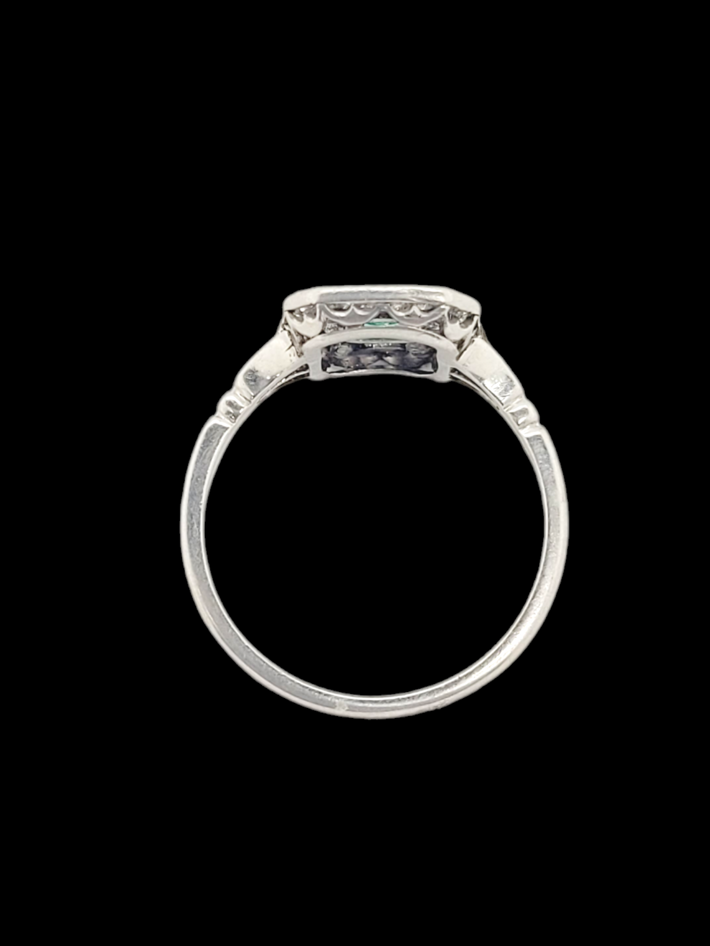 Art deco emerald and diamond engagement ring
SKU: 7123