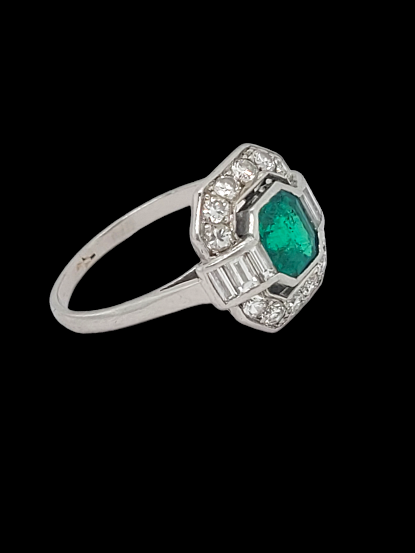 Art deco emerald and diamond engagement ring
SKU: 7394