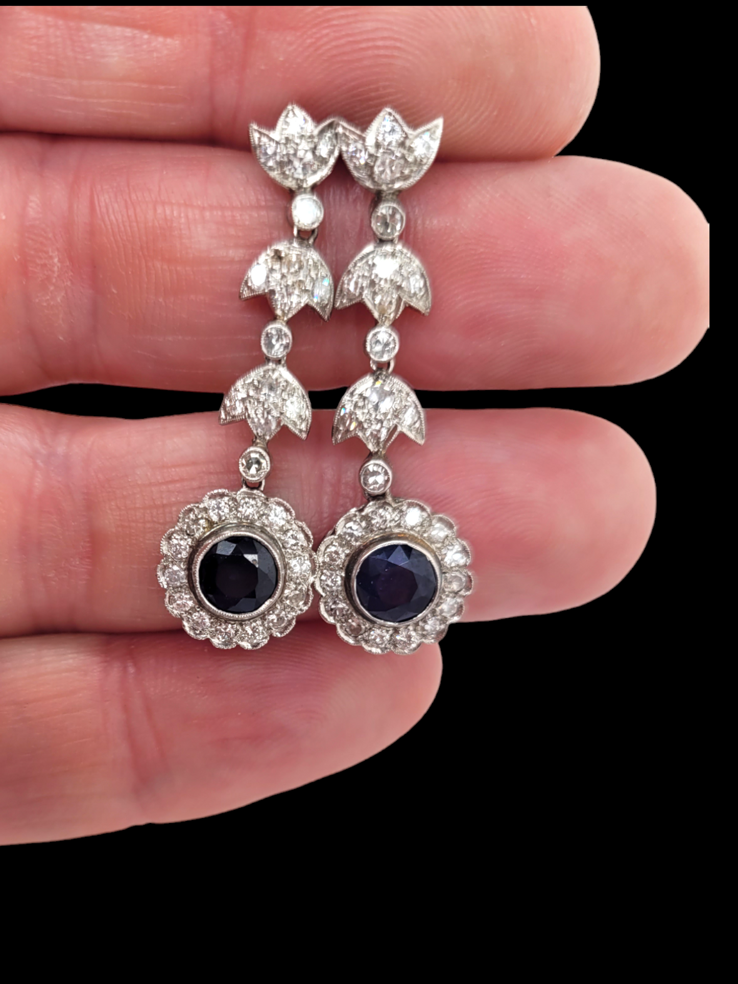 Art deco sapphire and diamond drop earrings
SKU: 7397