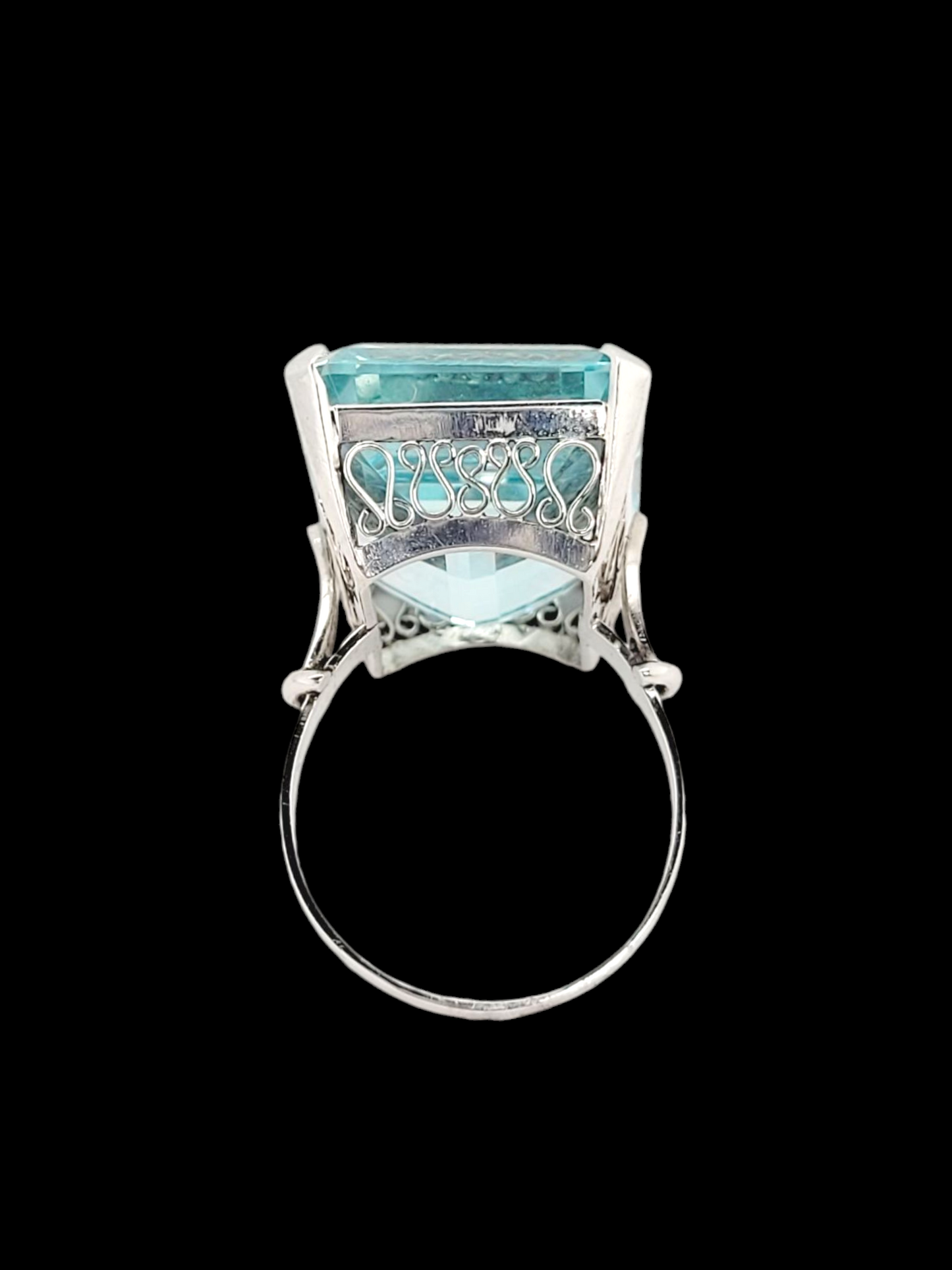 French Art deco solitaire Aquamarine dress ring
SKU: 7555