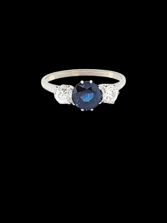 Art deco Sapphire and diamond trilogy engagement ring
SKU: 7672
