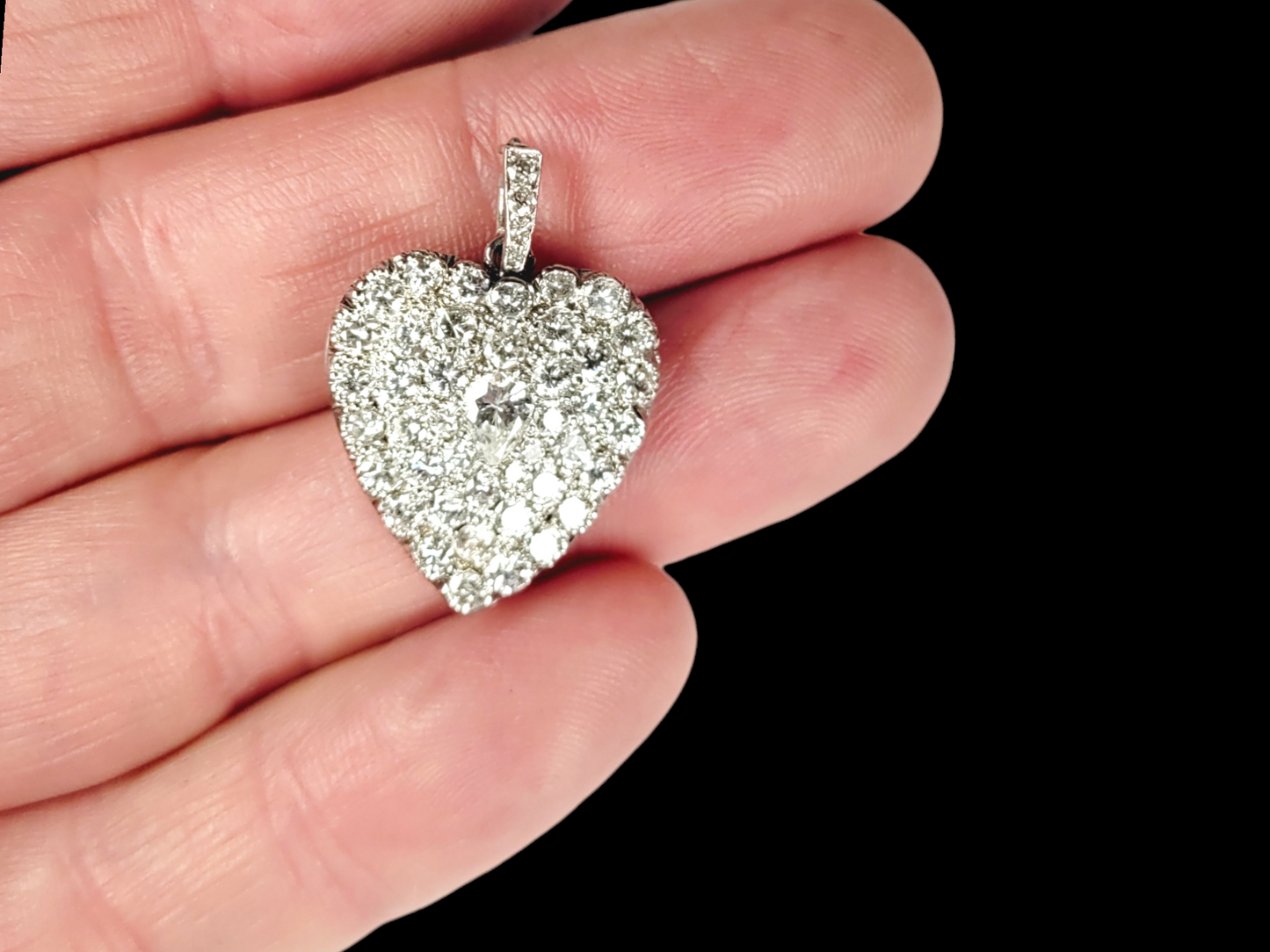 Vintage diamond pave heart pendant
SKU: 7731