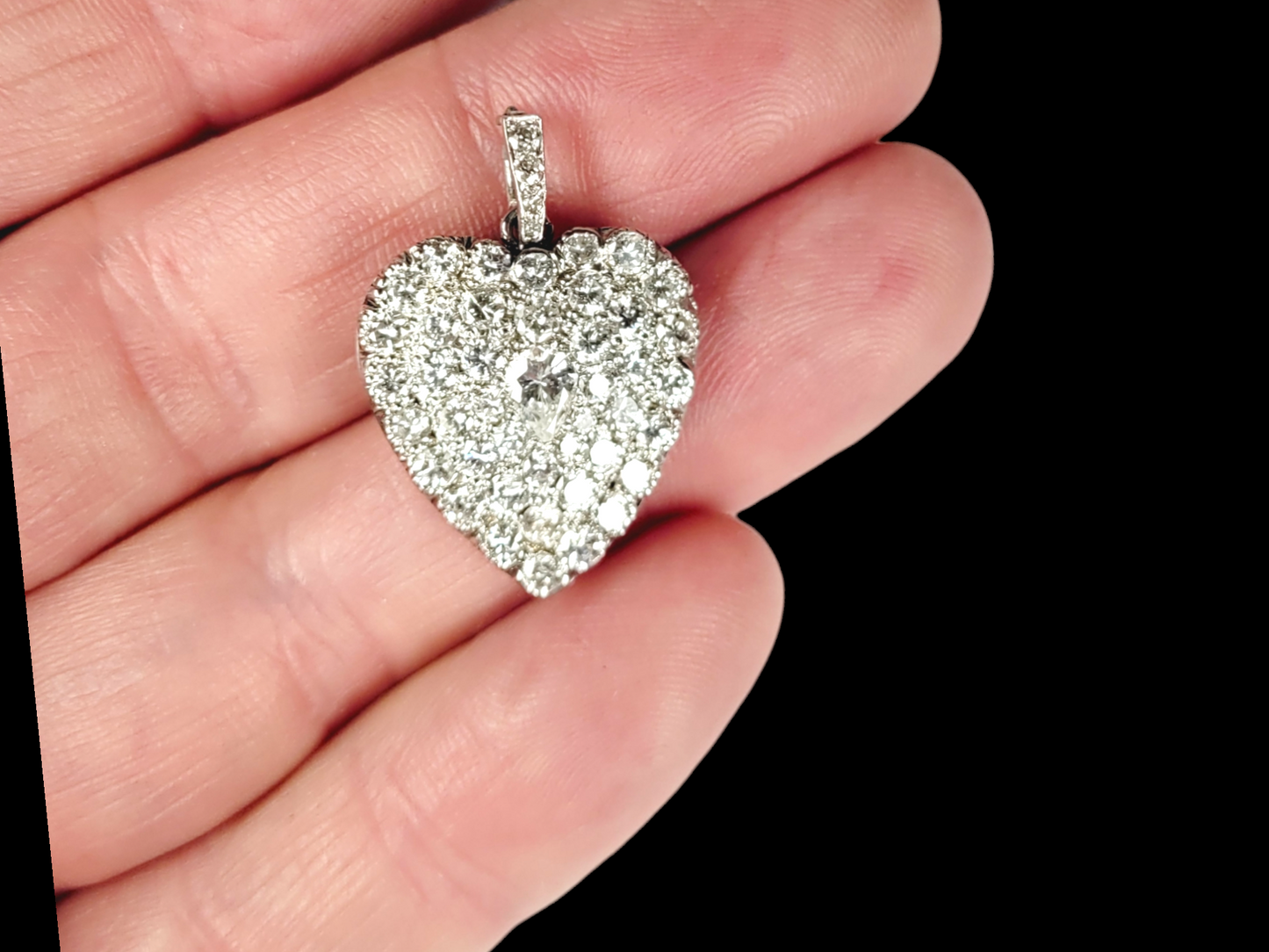 Vintage diamond pave heart pendant
SKU: 7731