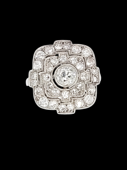 Art deco 1920's geometric diamond cluster ring
SKU: 7737