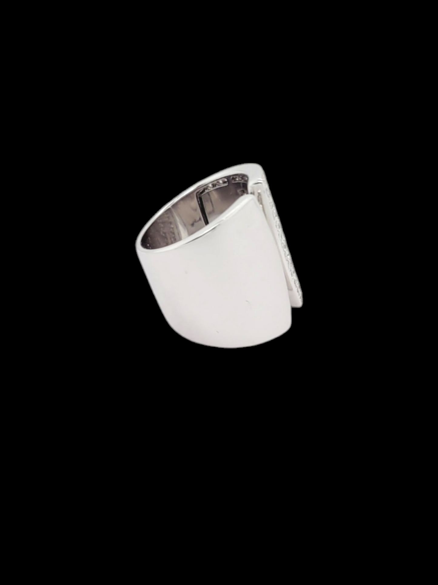 Stylish modern pave diamond and polished 18ct white gold with dress ring
SKU: 7763