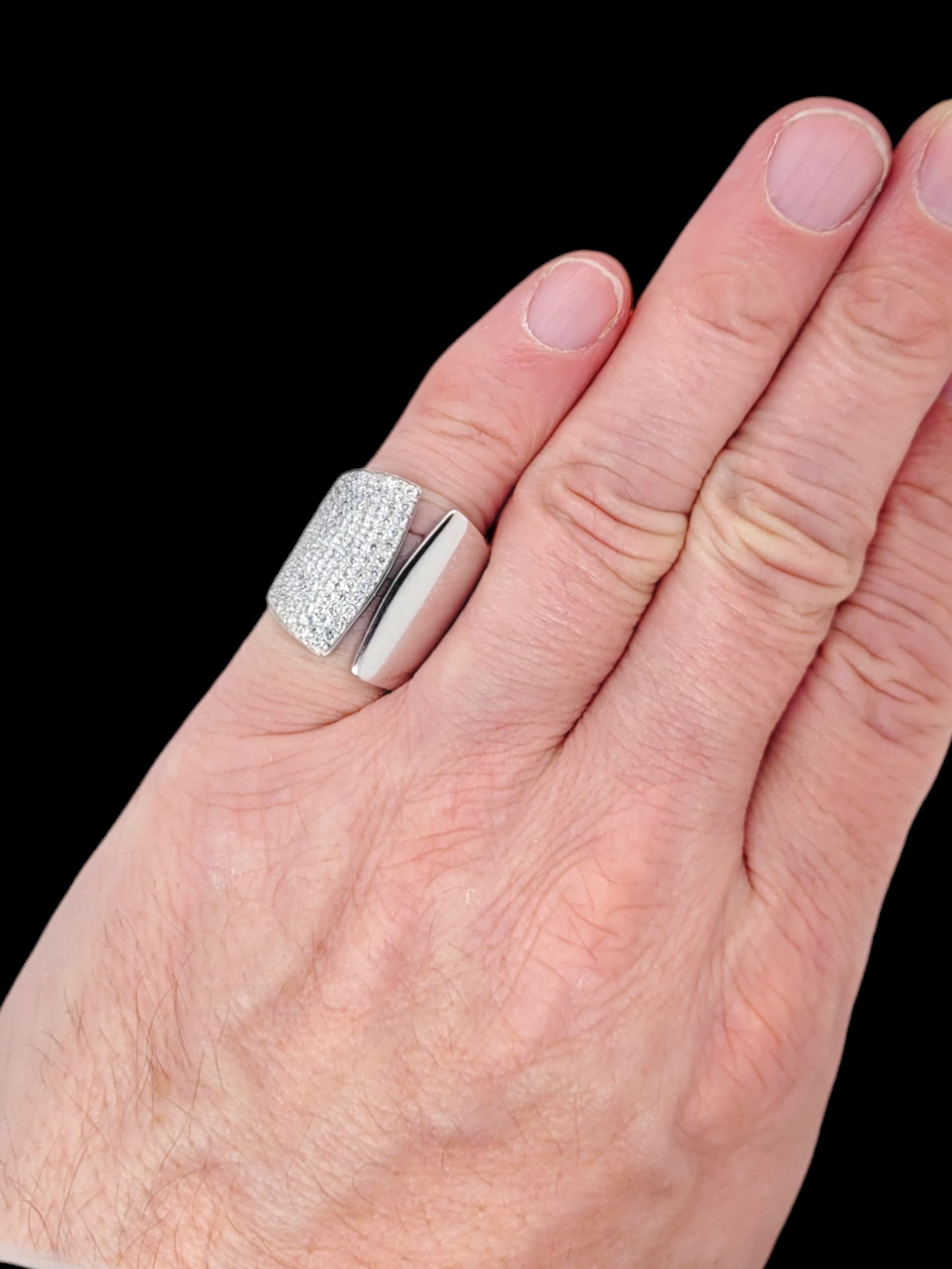 Stylish modern pave diamond and polished 18ct white gold with dress ring
SKU: 7763