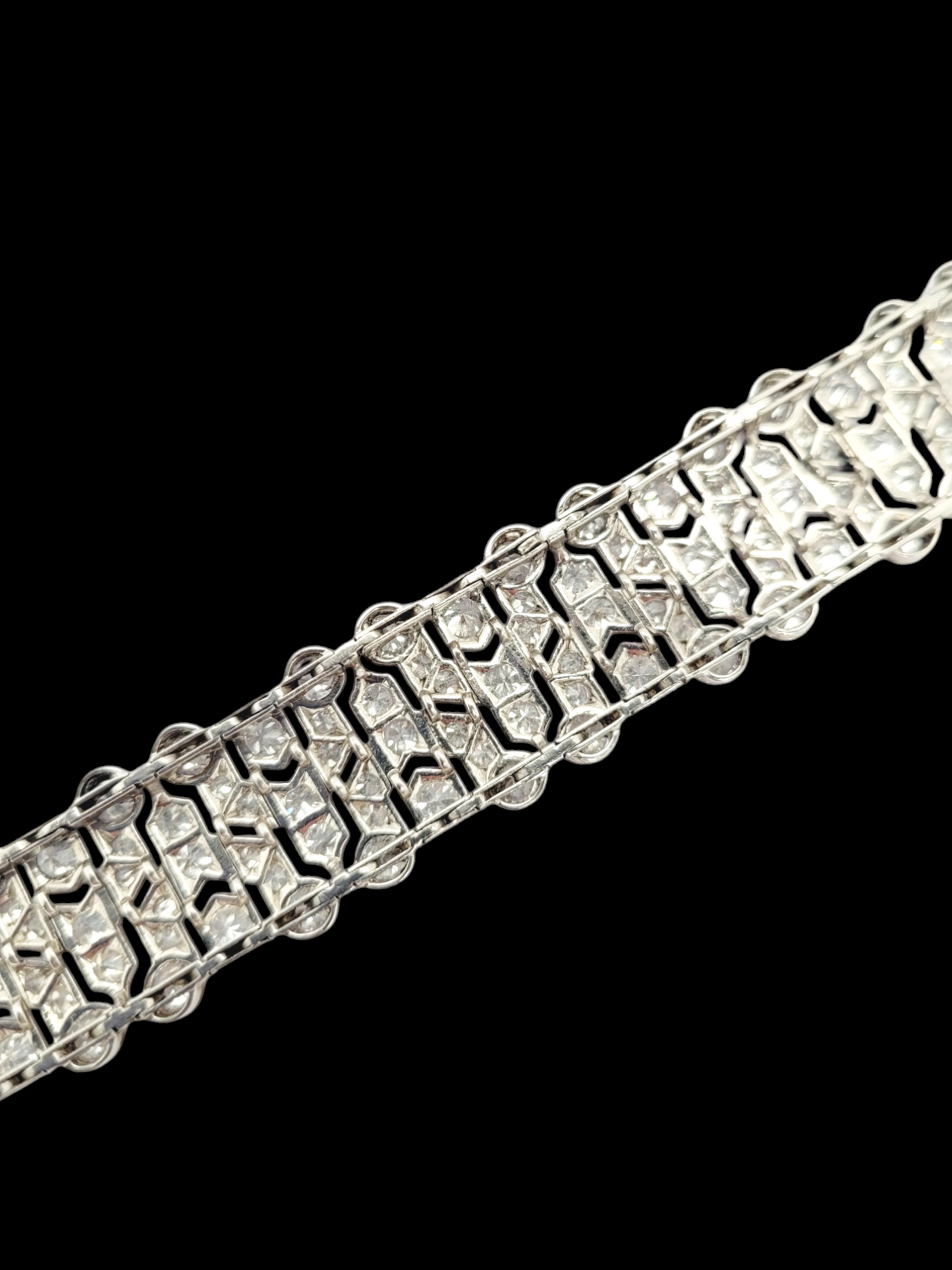 Fine Art deco diamond bracelet