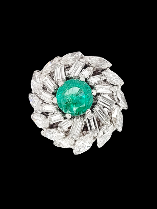 Emerald and marquise and baguette cuts diamond cocktail ring

SKU: 6741