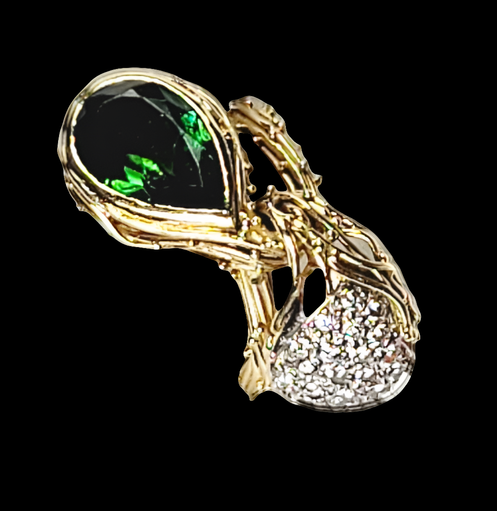 Cool vintage green tourmaline and diamond dress ring
SKU: 7814