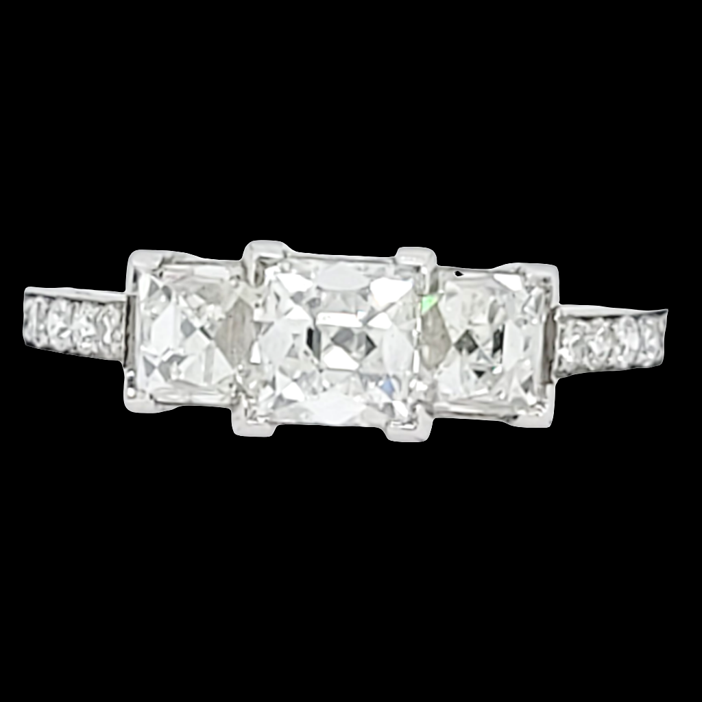 Trilogy French cut diamond engagement ring

SKU: 6668