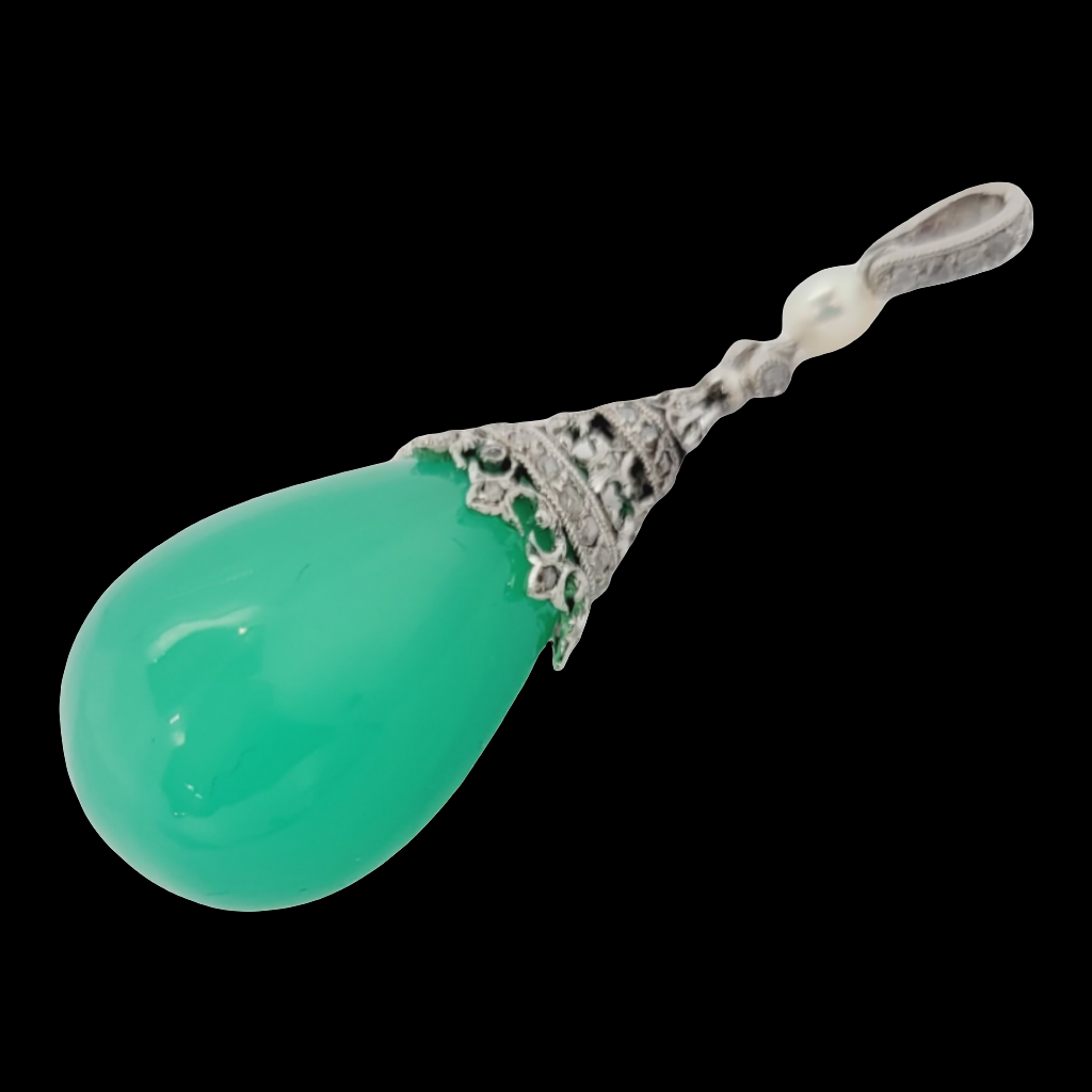 Gem Edwardian chrysoprase and diamond pendant

SKU: 6438