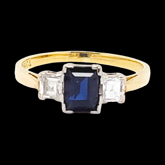 Vintage baguette sapphire and square diamond engagement ring

SKU: 6841